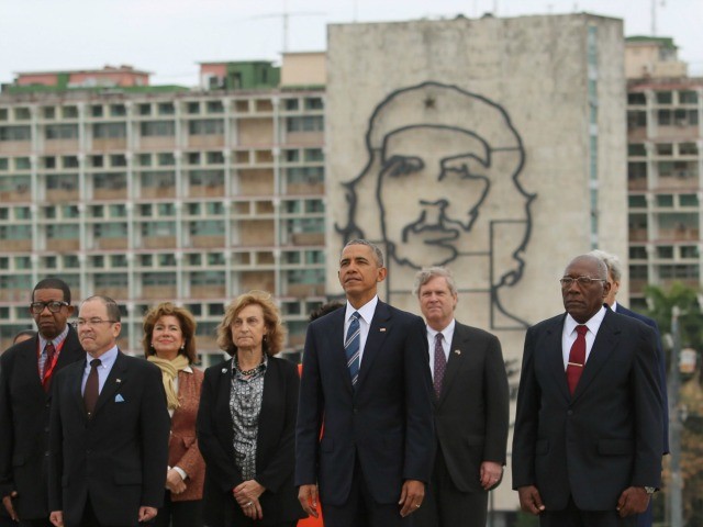 Obama Poses in Front of Mass Murderer Che Guevara's Image in Cuba’s Revolution Square