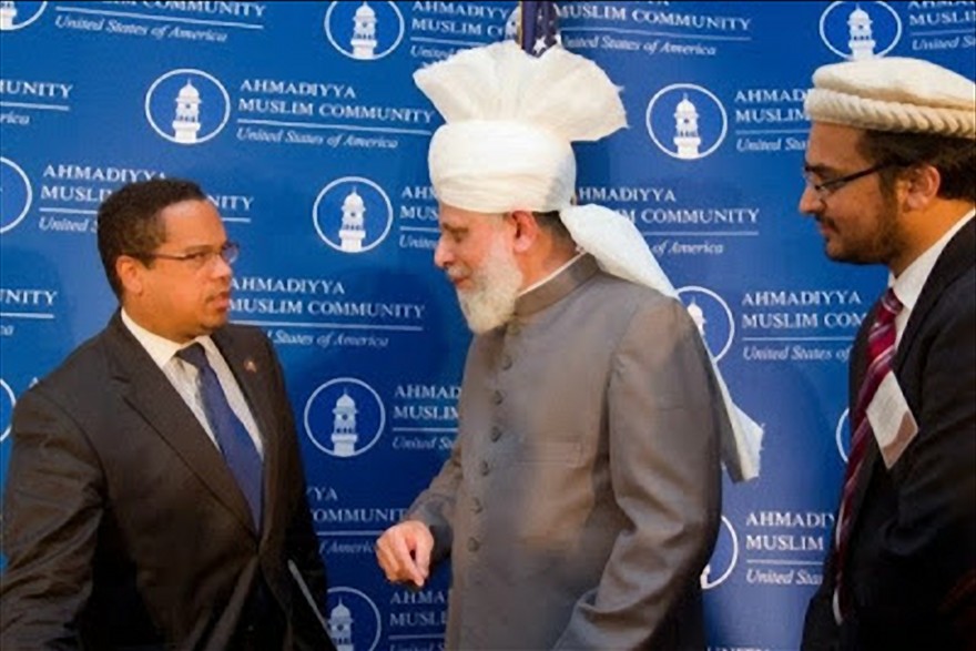 Keith Ellison with Mirza Masroor Ahmad who is the current and fifth caliph and leader of the Ahmadiyya Muslims and was part of the 2010 Ground Zero mosque controversy where the Twin Towers once stood.